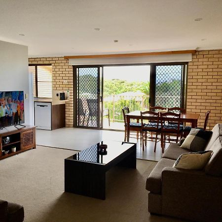 Seascapeatalexbeach Budget Accomodation Alexandra Headland Exterior photo