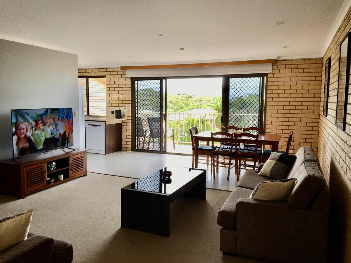 Seascapeatalexbeach Budget Accomodation Alexandra Headland Exterior photo